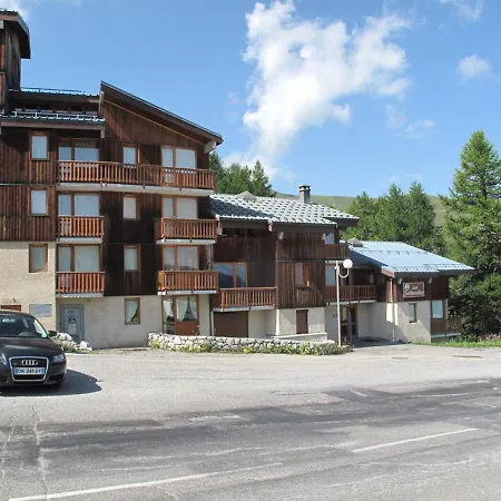 Fonctionnel Et Lumineux, Pieds Des Pistes, Balcon - Fr-1-181-2668 Appartement *