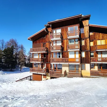 Appartement Fonctionnel Et Lumineux, Pieds Des Pistes, Balcon - Fr-1-181-2668 *